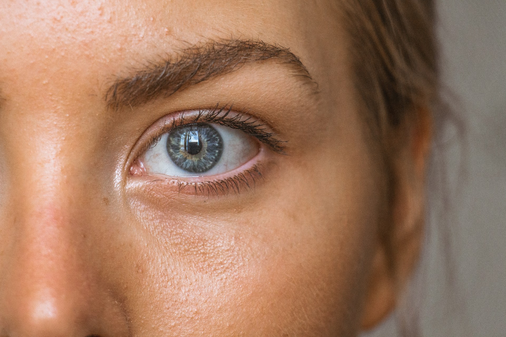 Best Contact Lenses for Dry Eyes in 2026